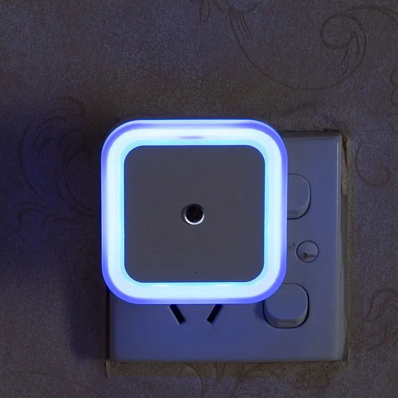 Automatic Plug-In LED Night Light